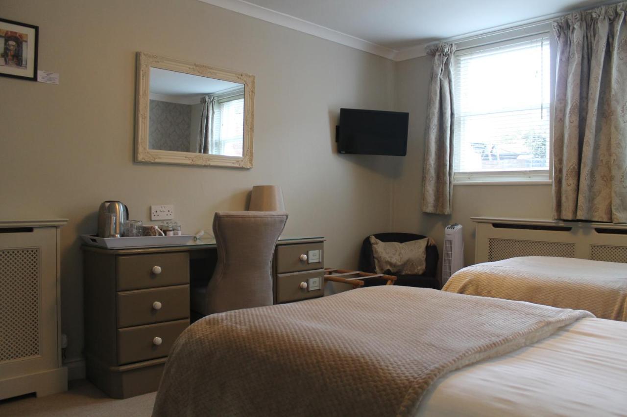 The Battledown Hotel Cheltenham Buitenkant foto