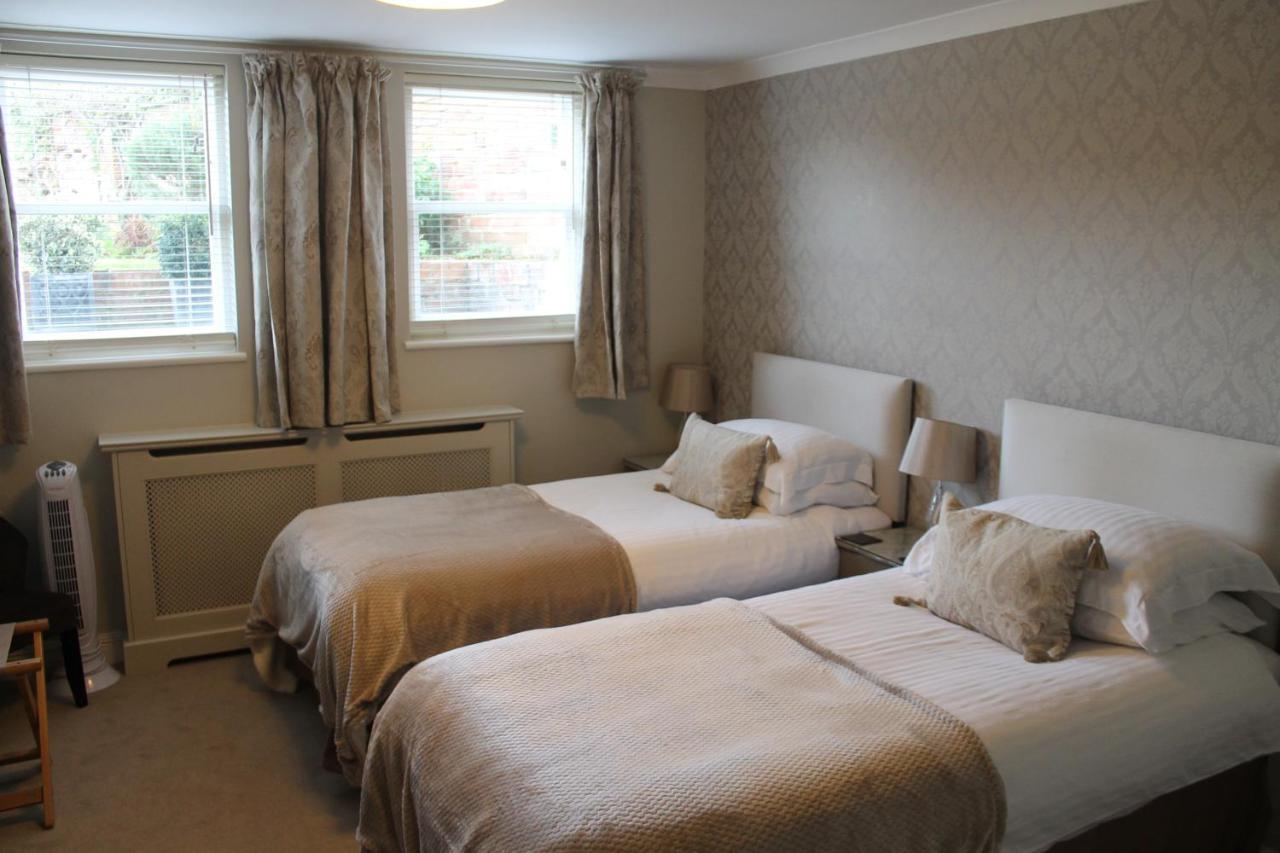 The Battledown Hotel Cheltenham Buitenkant foto