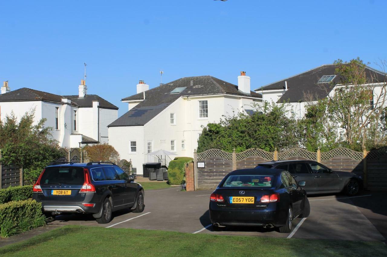 The Battledown Hotel Cheltenham Buitenkant foto